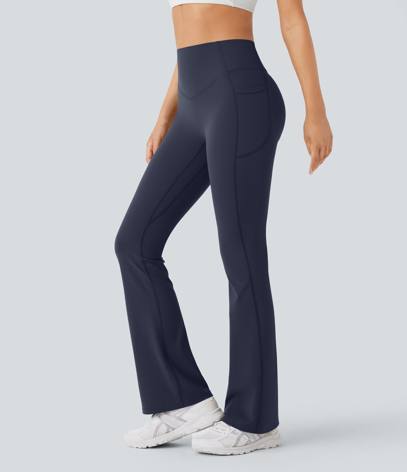 UltraSculpt Lift & Shape Bootcut Leggings