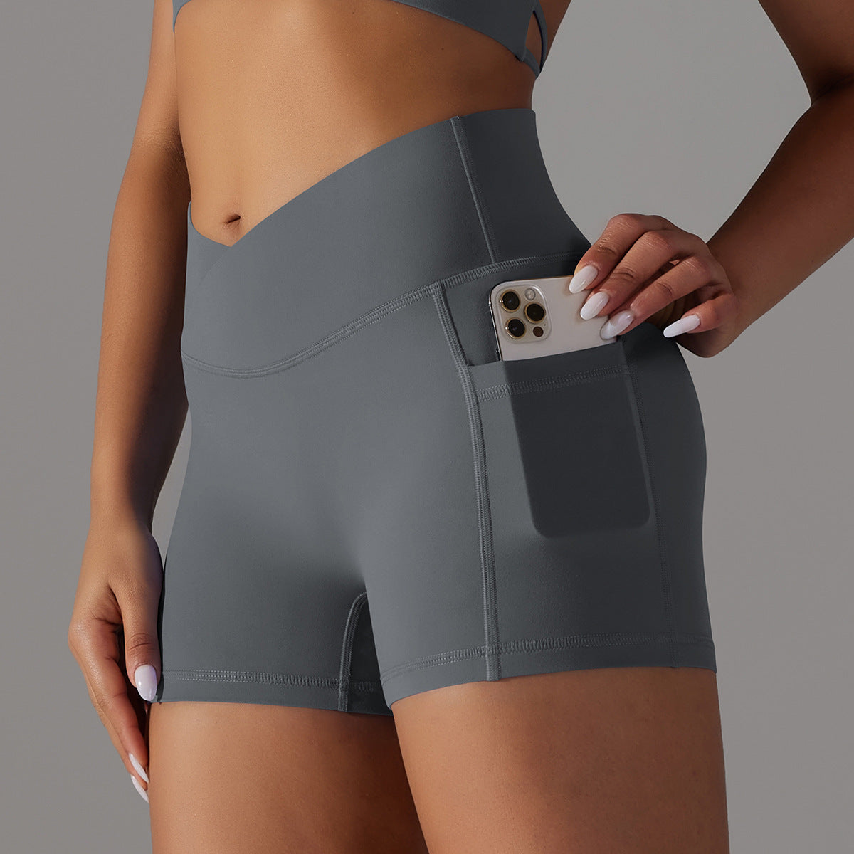 V-Sculpt Shorts