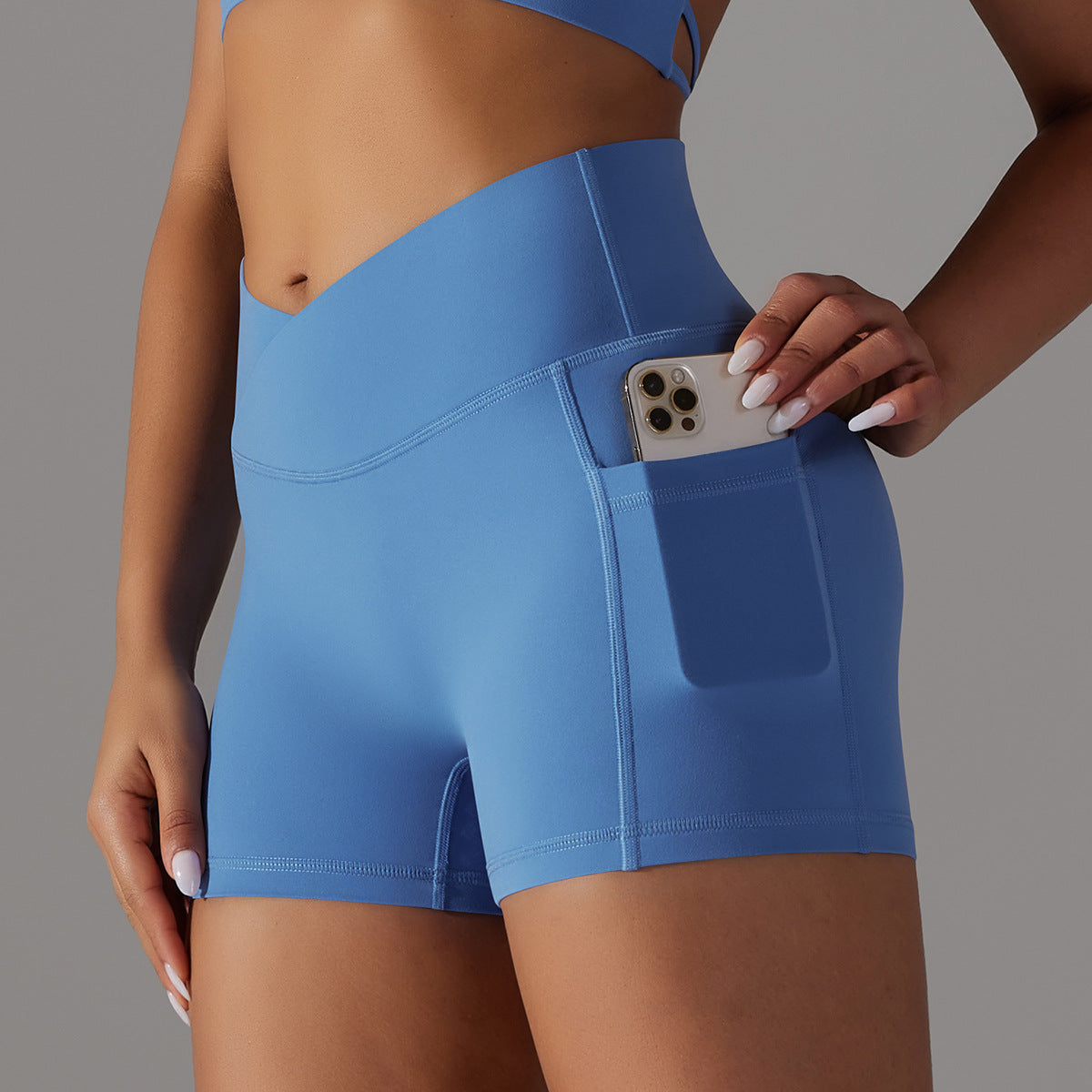 V-Sculpt Shorts